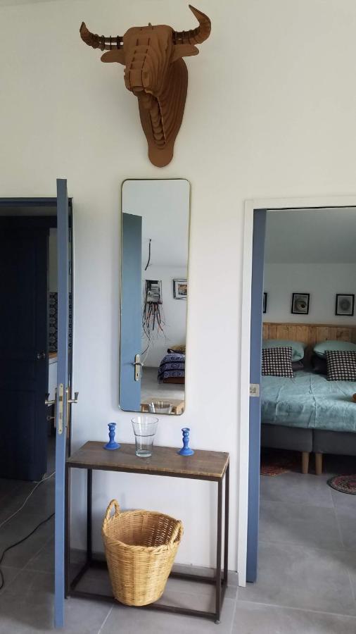 Bergerie D'Alivon En Camargue Bed & Breakfast Albaron Exterior photo