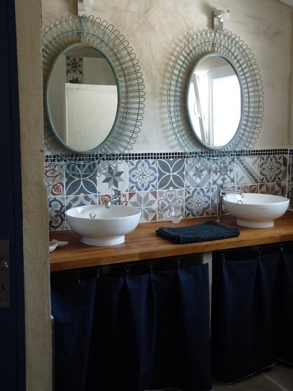 Bergerie D'Alivon En Camargue Bed & Breakfast Albaron Exterior photo
